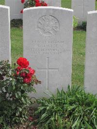 Fosse No.10 Communal Cemetery Extension Sains-En-Gohelle - Twigg, C