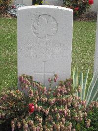 Fosse No.10 Communal Cemetery Extension Sains-En-Gohelle - Warmington, James