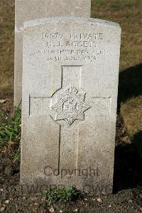 St. Sever Cemetery Rouen - Aggett, H J