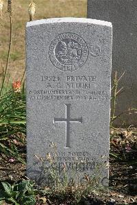 St. Sever Cemetery Rouen - Allum, Arthur Gerald