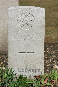 St. Sever Cemetery Rouen - Bidles, W