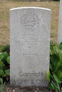 St. Sever Cemetery Rouen - Bird, W G