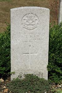 St. Sever Cemetery Rouen - Born, William Herbert