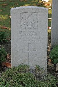 St. Sever Cemetery Rouen - Brooks, Frederick