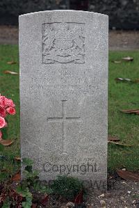 St. Sever Cemetery Rouen - Chisnall, James