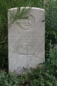 St. Sever Cemetery Rouen - Dadson, Leslie William