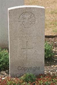 St. Sever Cemetery Rouen - Dow, George