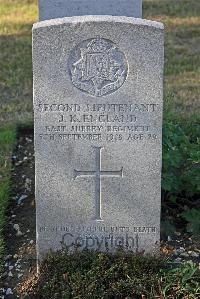 St. Sever Cemetery Rouen - England, John Kenneth