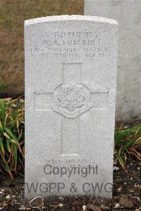 St. Sever Cemetery Rouen - Foxcroft, Walter Baines