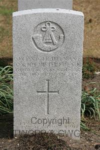 St. Sever Cemetery Rouen - Frieake, Gordon Minter