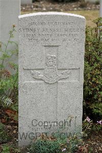 St. Sever Cemetery Rouen - Harris, Sydney Ernest