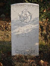 Belgrade War Cemetery - Calder, Lewis Walter