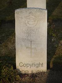 Belgrade War Cemetery - Cox, John Desmond