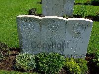 Belgrade War Cemetery - Davie, Charles