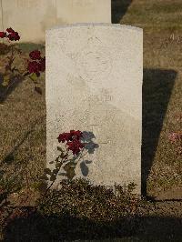 Belgrade War Cemetery - Draper, Dennis