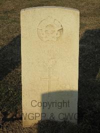 Belgrade War Cemetery - Finnie, John Manson