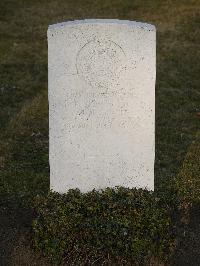 Belgrade War Cemetery - Hoverd, Robert Henry