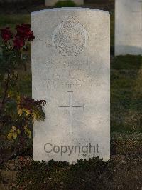 Belgrade War Cemetery - Jeal, Percy William