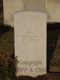 Belgrade War Cemetery - Kirkpatrick, Hamilton