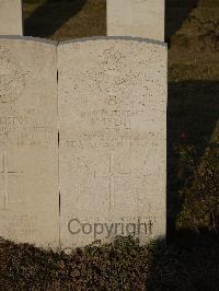 Belgrade War Cemetery - Lyttle, Matthew