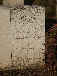 Belgrade War Cemetery - Makepeace, Thomas Johnson