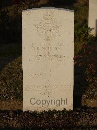 Belgrade War Cemetery - Muir, John Retson