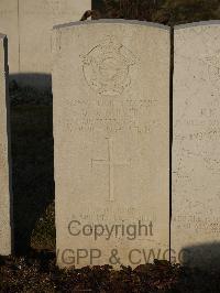 Belgrade War Cemetery - Parker, Geoffrey Goodhand