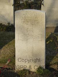 Belgrade War Cemetery - Parker, Kenneth Oliver