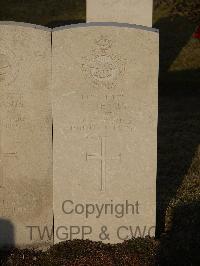 Belgrade War Cemetery - Peacey, John Sharwood