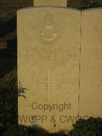 Belgrade War Cemetery - Powell, John Alexander