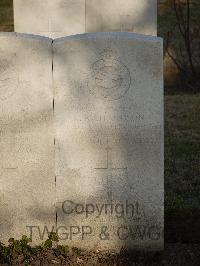 Belgrade War Cemetery - Richardson, Kenneth