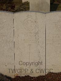 Belgrade War Cemetery - Ross, Gordon Atkinson