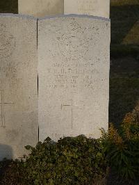 Belgrade War Cemetery - Tomlinson, Thomas William Hugh