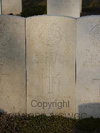 Belgrade War Cemetery - Wakefield, Edward Roger