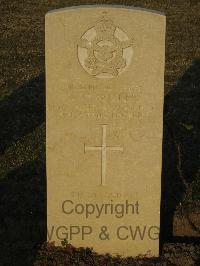 Belgrade War Cemetery - Walker, Gordon Murray