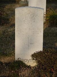 Belgrade War Cemetery - Whetherly, Robin Evelyn