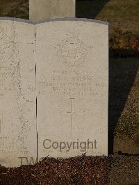 Belgrade War Cemetery - Wilson, John George Davison