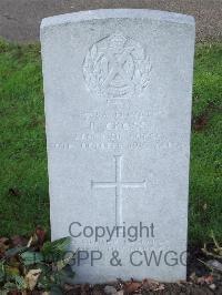 Grangegorman Military Cemetery - Cross, Robert