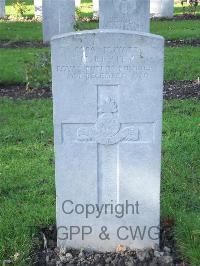 Grangegorman Military Cemetery - Errit, M