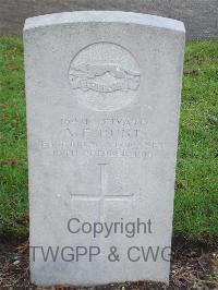 Grangegorman Military Cemetery - Hunt, Albert Edward