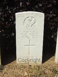 Blighty Valley Cemetery - Billington, R