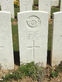 Blighty Valley Cemetery - Bretton, Arthur