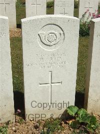 Blighty Valley Cemetery - Carey, W