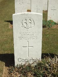 Blighty Valley Cemetery - Dyson, John William