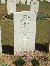 Blighty Valley Cemetery - Ellis, H