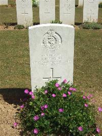 Blighty Valley Cemetery - Fowell, J J