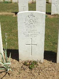 Blighty Valley Cemetery - Frampton, E W