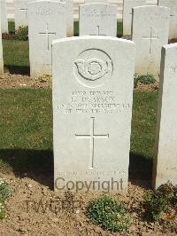 Blighty Valley Cemetery - Hearson, G