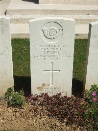 Blighty Valley Cemetery - Hutcherson, Harry Thomas