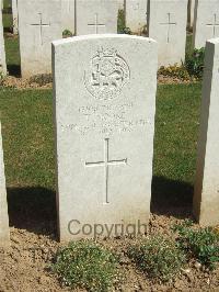 Blighty Valley Cemetery - Moore, T